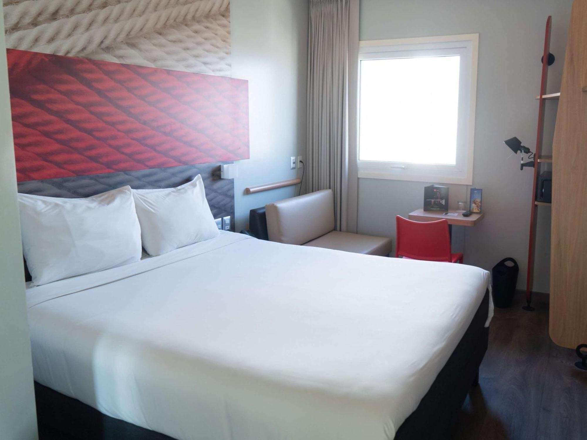 Ibis Trujillo Hotel Екстериор снимка
